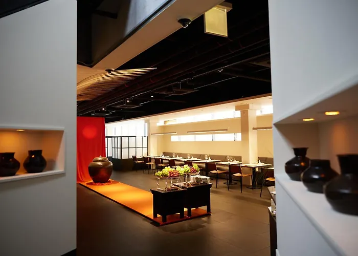 Hotel28 Myeongdong 3*