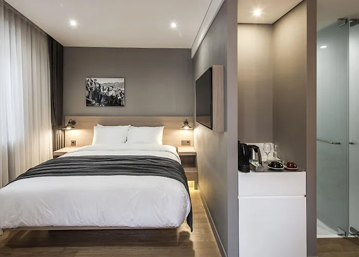 Hotel28 Myeongdong 3*
