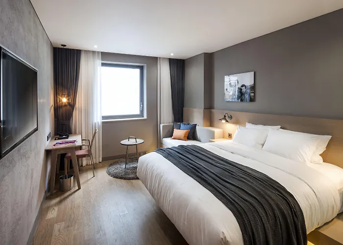 Hotel28 Myeongdong
