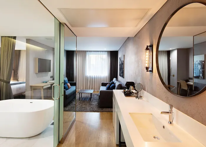 Hotel28 Myeongdong